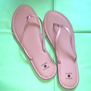 ✨NWOT✨ Basic Flip Flops 🩴